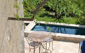 Bed And Breakfast Les Orangers À